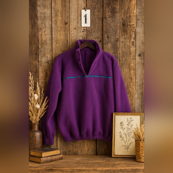 VINTAGE PURPLE HANDMADE FLEECE PULLOVER - Picture 2 of 9